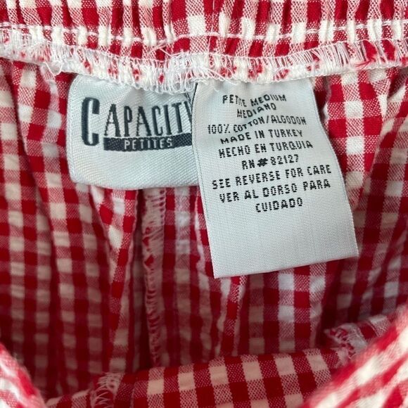 Capacity Red and White Checkered Cropped Pants EUC - Picture 4 of 5